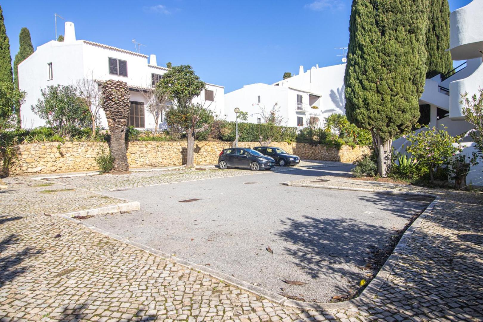 Seaside Retreat With Pool, Ac, And Fast Wi-Fi Apartment Albufeira Luaran gambar